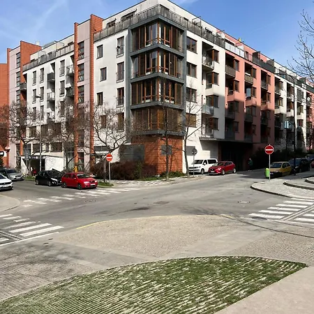 A New Apartment, Free Parking, Close To The Center * Prague