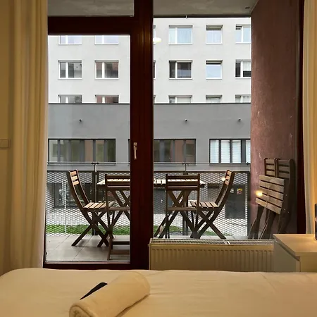 Apartament A L Modern With Parking