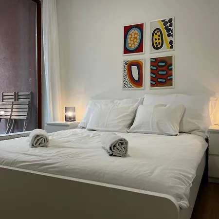 A L Modern With Parking Appartement *